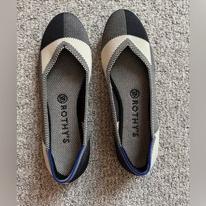 Rothy’s The Flat in black and white plaid size 8